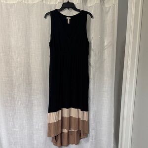 Elegant Black and Tan Sleeveless Dress soma xl high low hem maxi